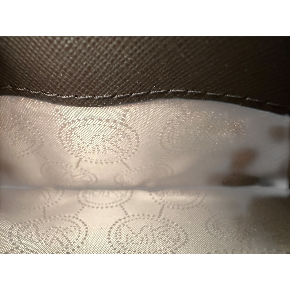 Givey Michael Kors Brown Medium Zip Around Wallet Gold Tone Plaque or Surprise - Picture 9 of 9